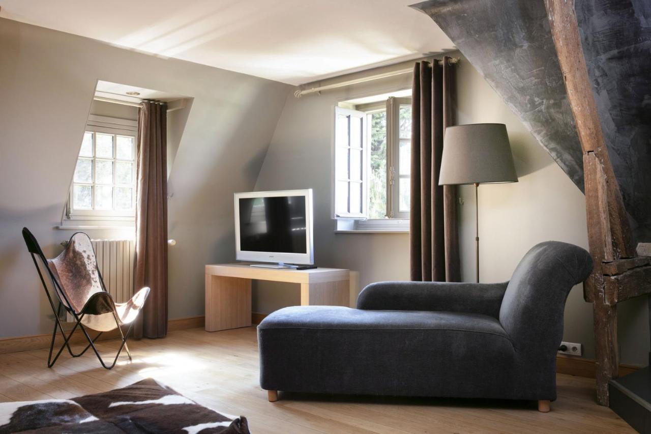 La Chaumiere Hotel องเฟลอร์ ภายนอก รูปภาพ